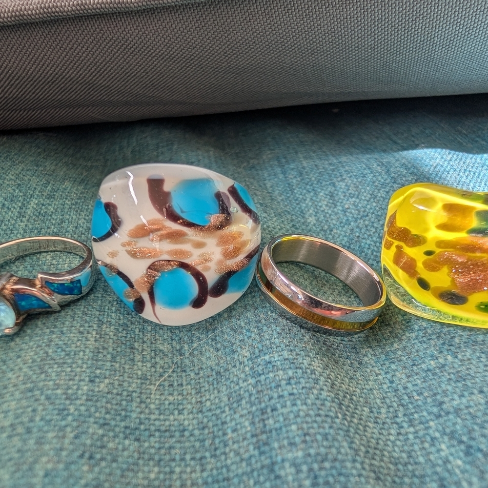 Colorful Resin and Metal Rings Set